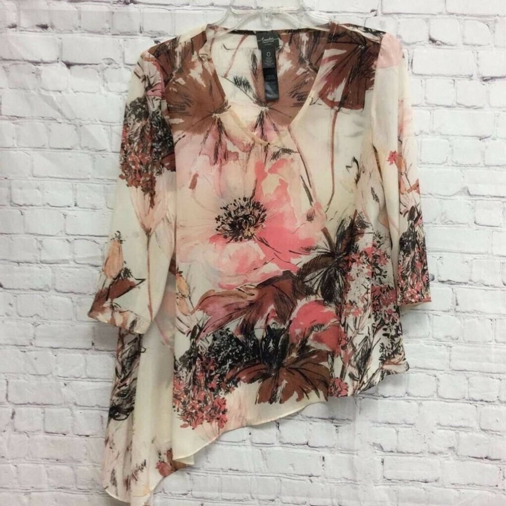 Chicos Womens Blouse Beige Brown Floral 3/4 Sleeve V Neck Asymmetric Hem S/4 0